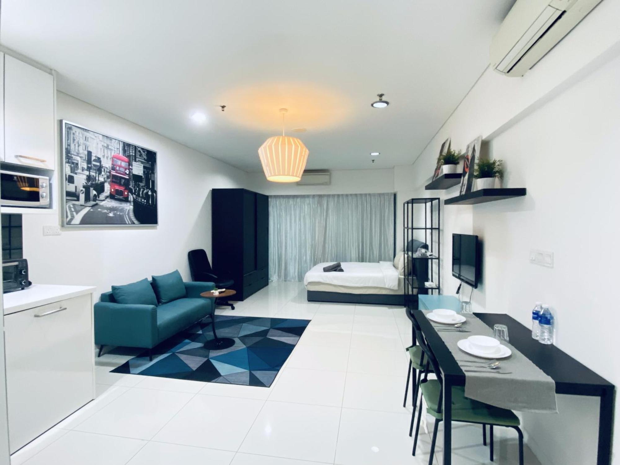 Mercu Summer Suites Klcc By Grihoz Kuala Lumpur Buitenkant foto